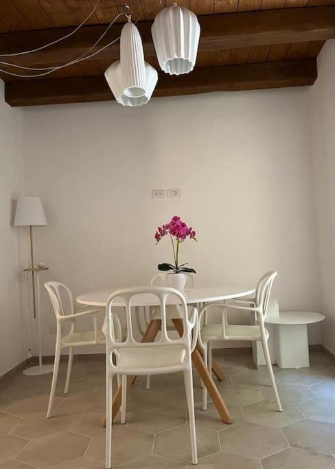 Charme In Centro With Private Parking Daire Ascoli Piceno Dış mekan fotoğraf