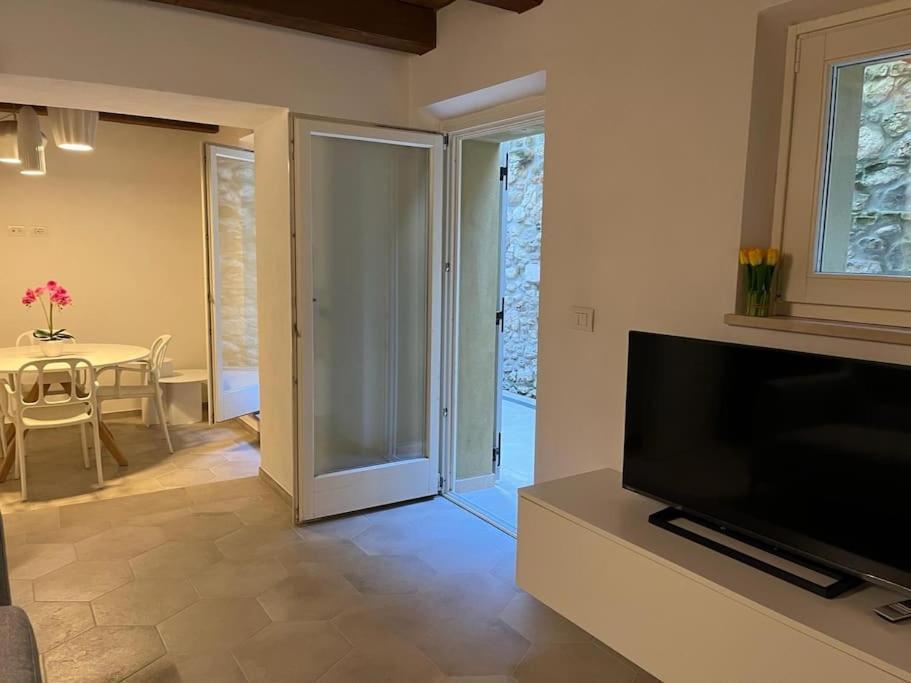 Charme In Centro With Private Parking Daire Ascoli Piceno Dış mekan fotoğraf